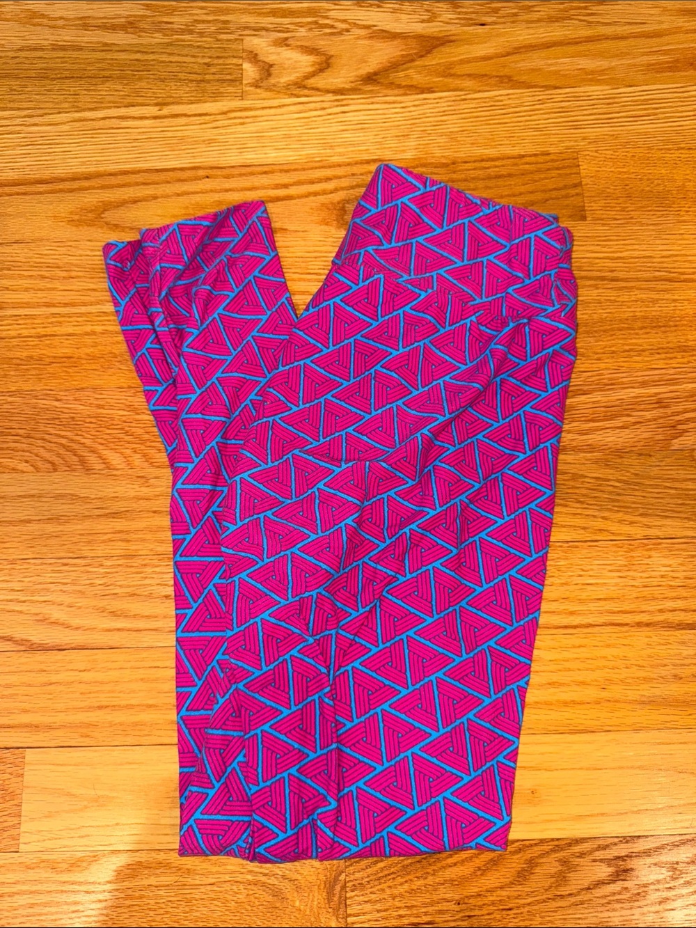 LuLaRoe Pink and Blue Geometric Leggings